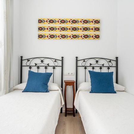 Apartamentos Cel Blau ซานตาเอวเลเรียเดสริว ภายนอก รูปภาพ