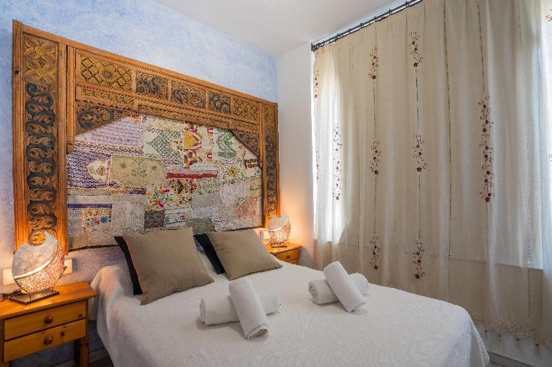 Apartamentos Cel Blau ซานตาเอวเลเรียเดสริว ห้อง รูปภาพ