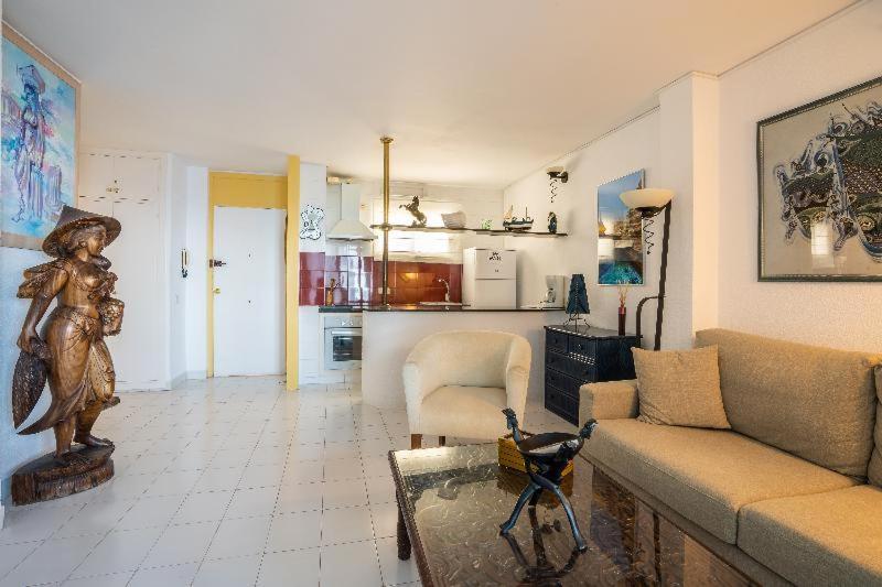 Apartamentos Cel Blau ซานตาเอวเลเรียเดสริว ห้อง รูปภาพ