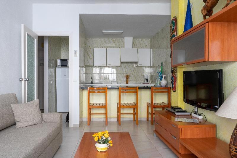 Apartamentos Cel Blau ซานตาเอวเลเรียเดสริว ห้อง รูปภาพ