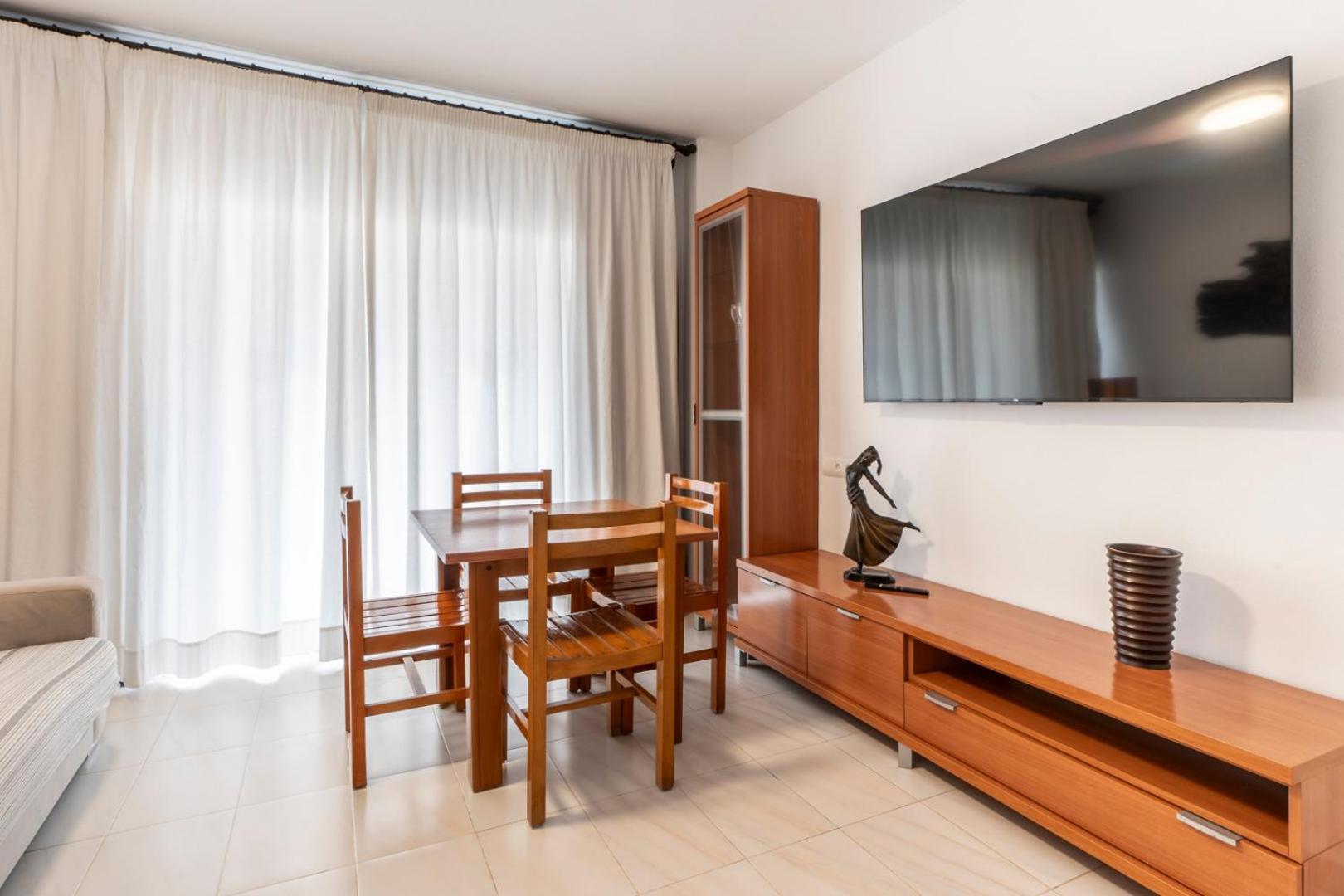 Apartamentos Cel Blau ซานตาเอวเลเรียเดสริว ภายนอก รูปภาพ