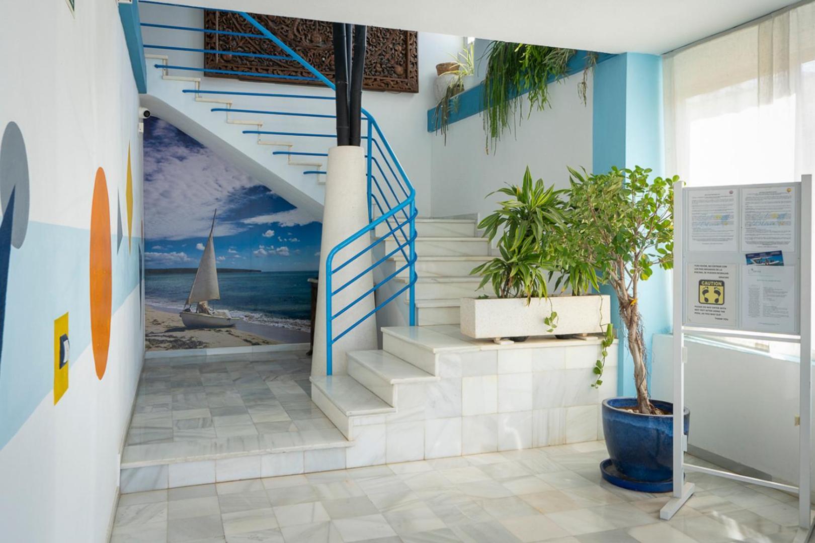 Apartamentos Cel Blau ซานตาเอวเลเรียเดสริว ภายนอก รูปภาพ