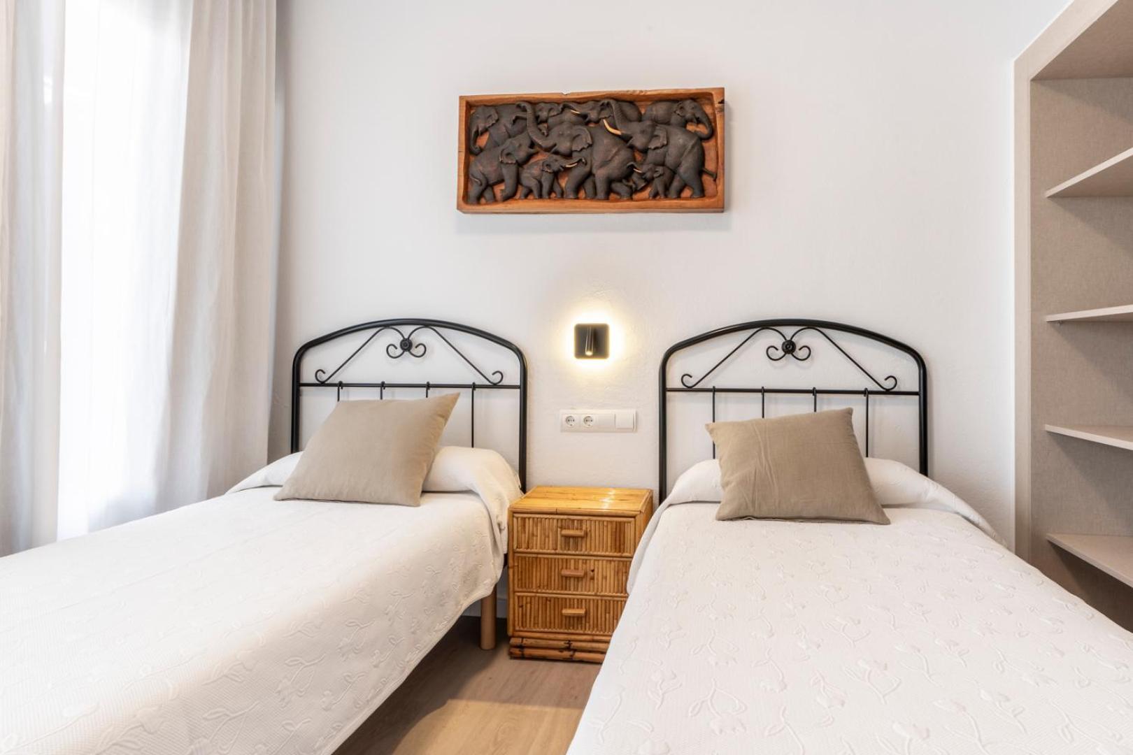 Apartamentos Cel Blau ซานตาเอวเลเรียเดสริว ภายนอก รูปภาพ